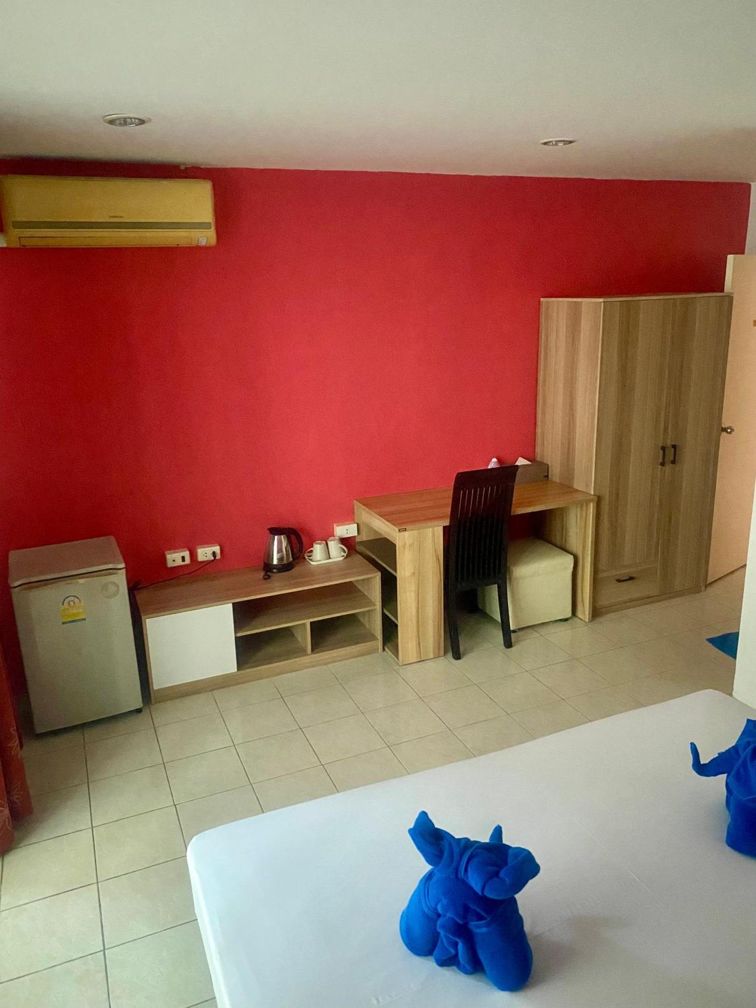 Kata Guesthouse Tuscany Ngoại thất bức ảnh