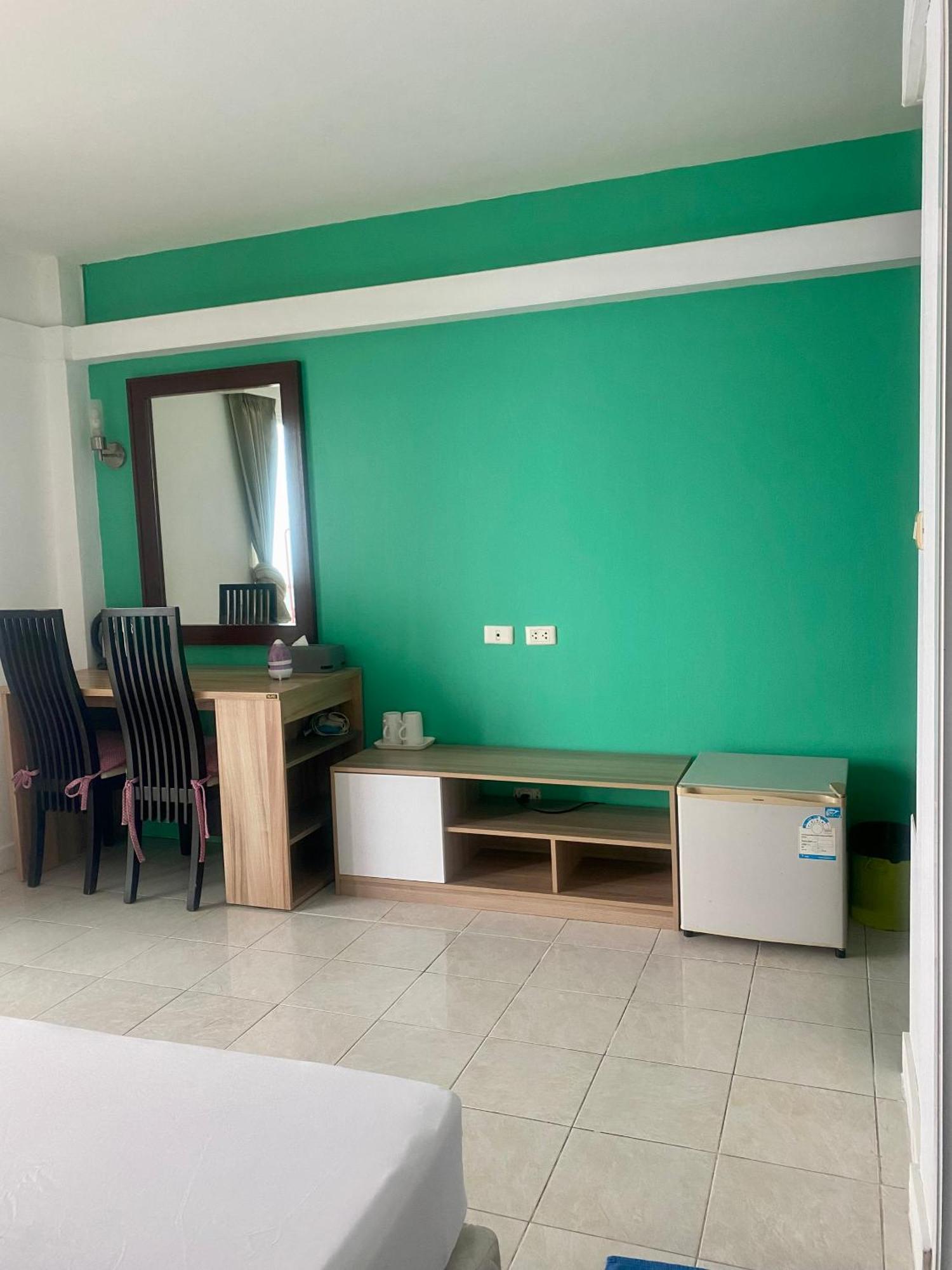 Kata Guesthouse Tuscany Ngoại thất bức ảnh