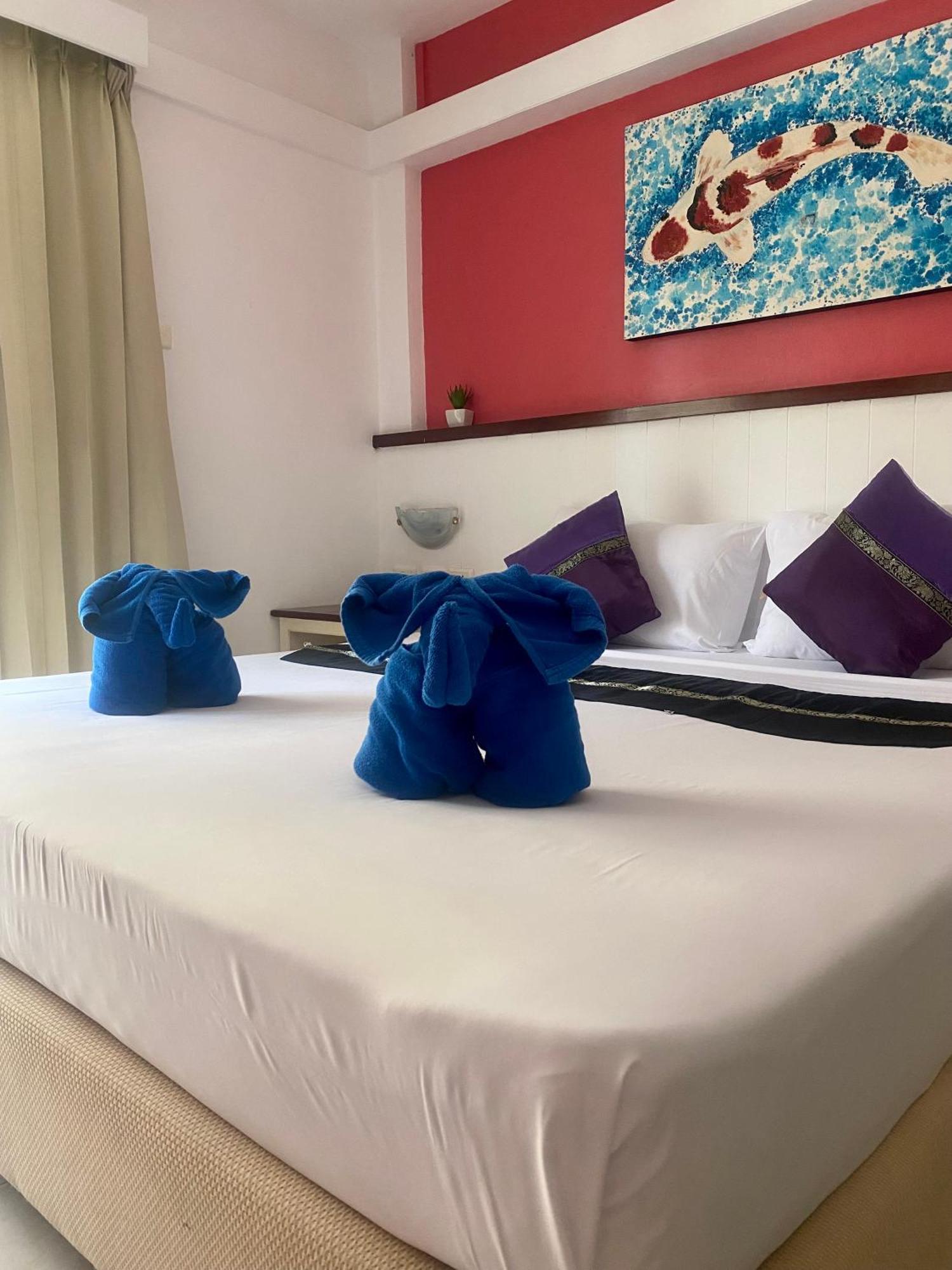 Kata Guesthouse Tuscany Ngoại thất bức ảnh