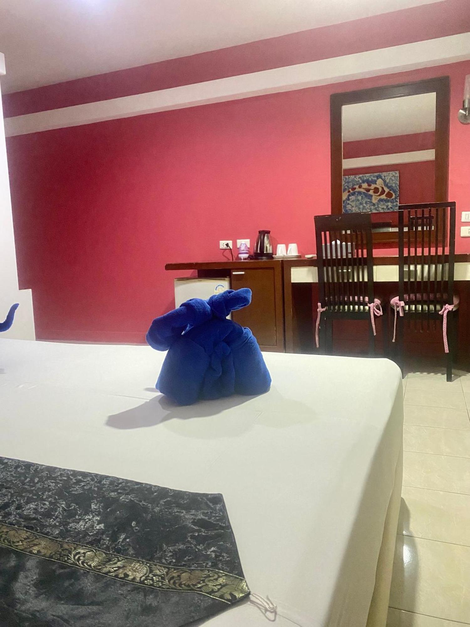 Kata Guesthouse Tuscany Ngoại thất bức ảnh