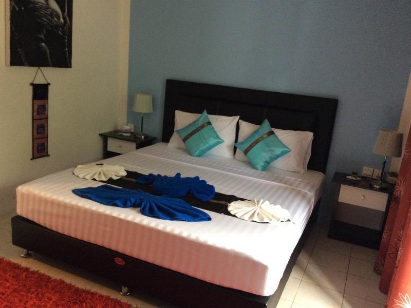 Kata Guesthouse Tuscany Ngoại thất bức ảnh